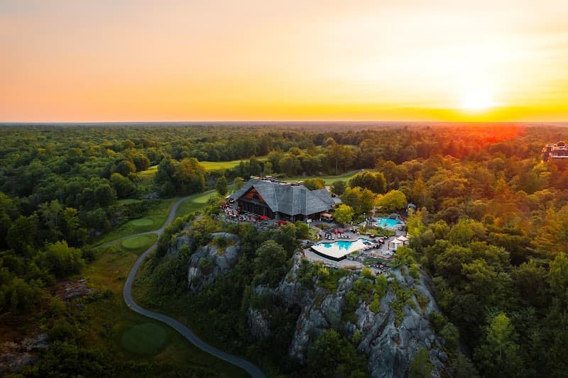 Muskoka Bay Resort
